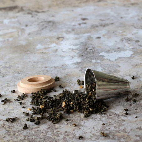 Filtre à thé en inox et couvercle en bois Colors of Tea